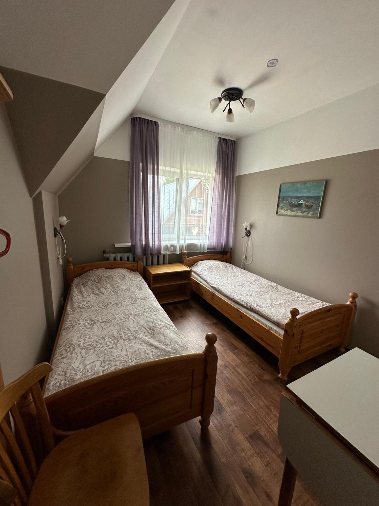 Radi Hotel Brocēni Eksteriør billede