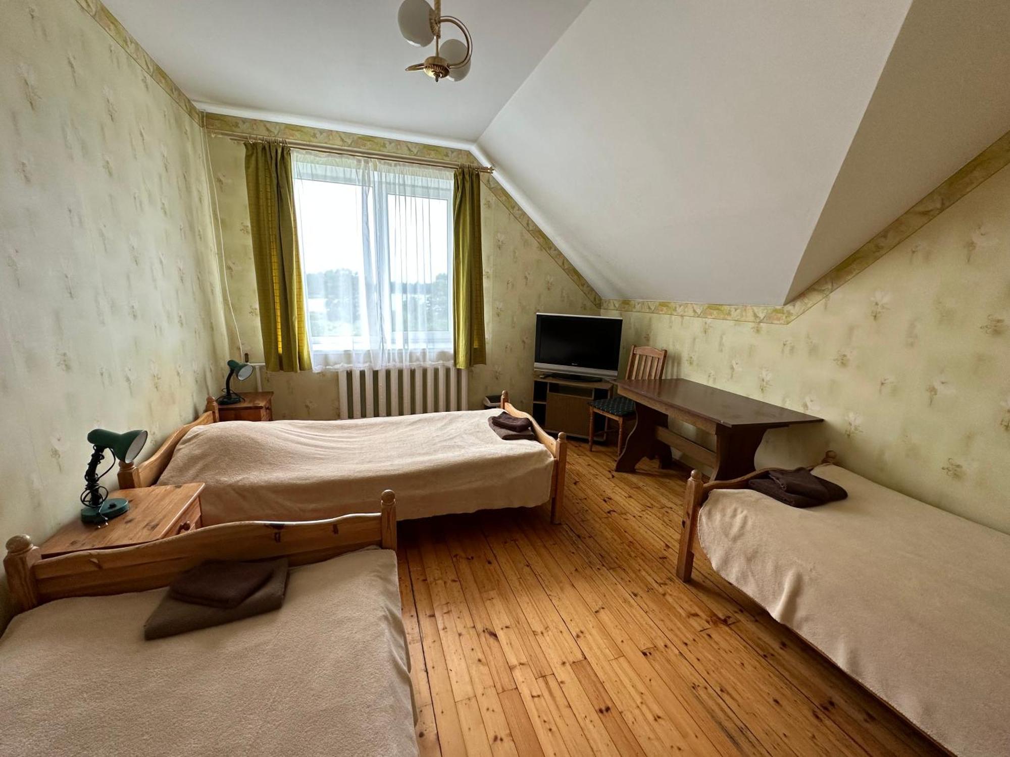 Radi Hotel Brocēni Eksteriør billede