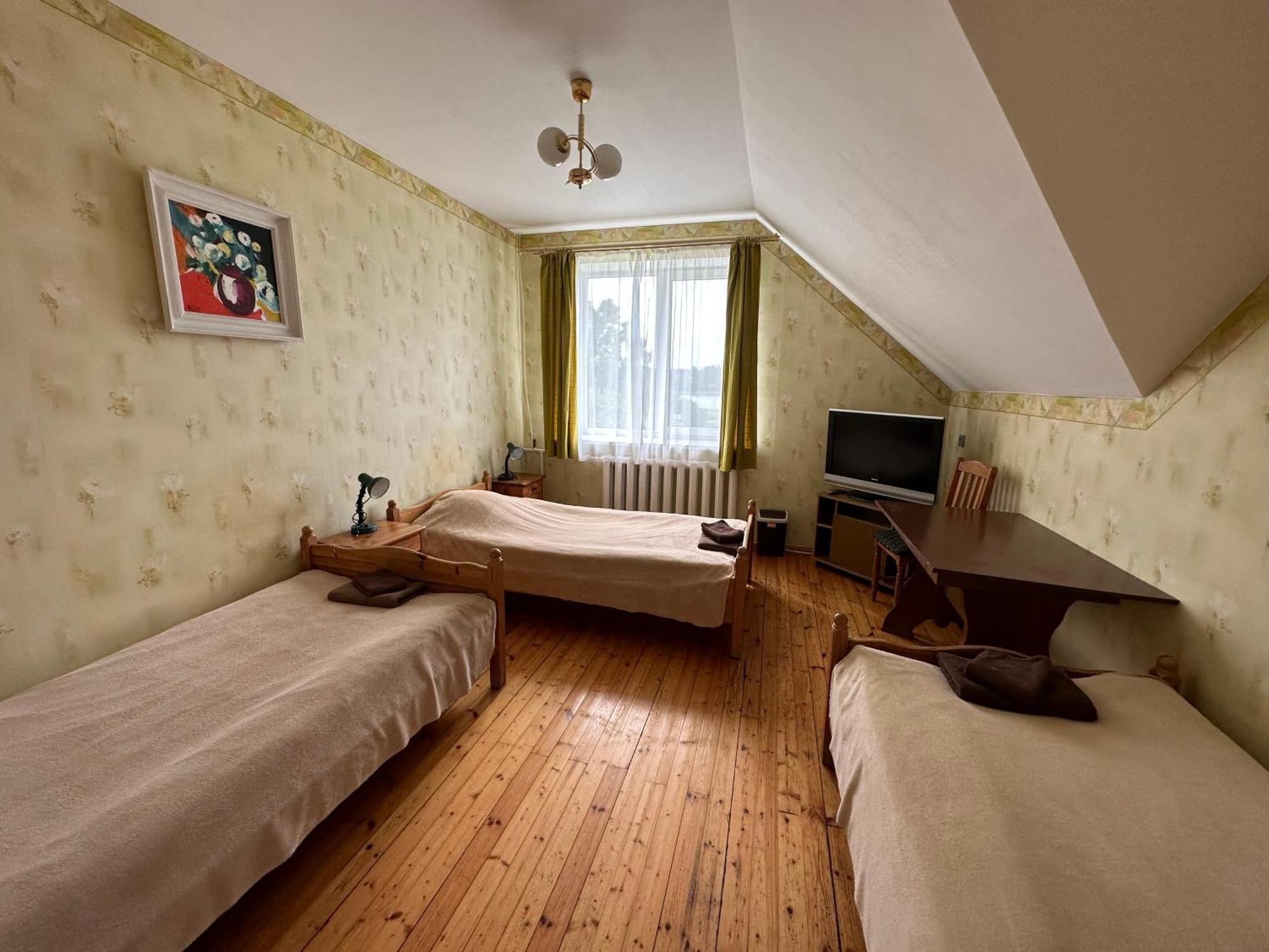Radi Hotel Brocēni Eksteriør billede