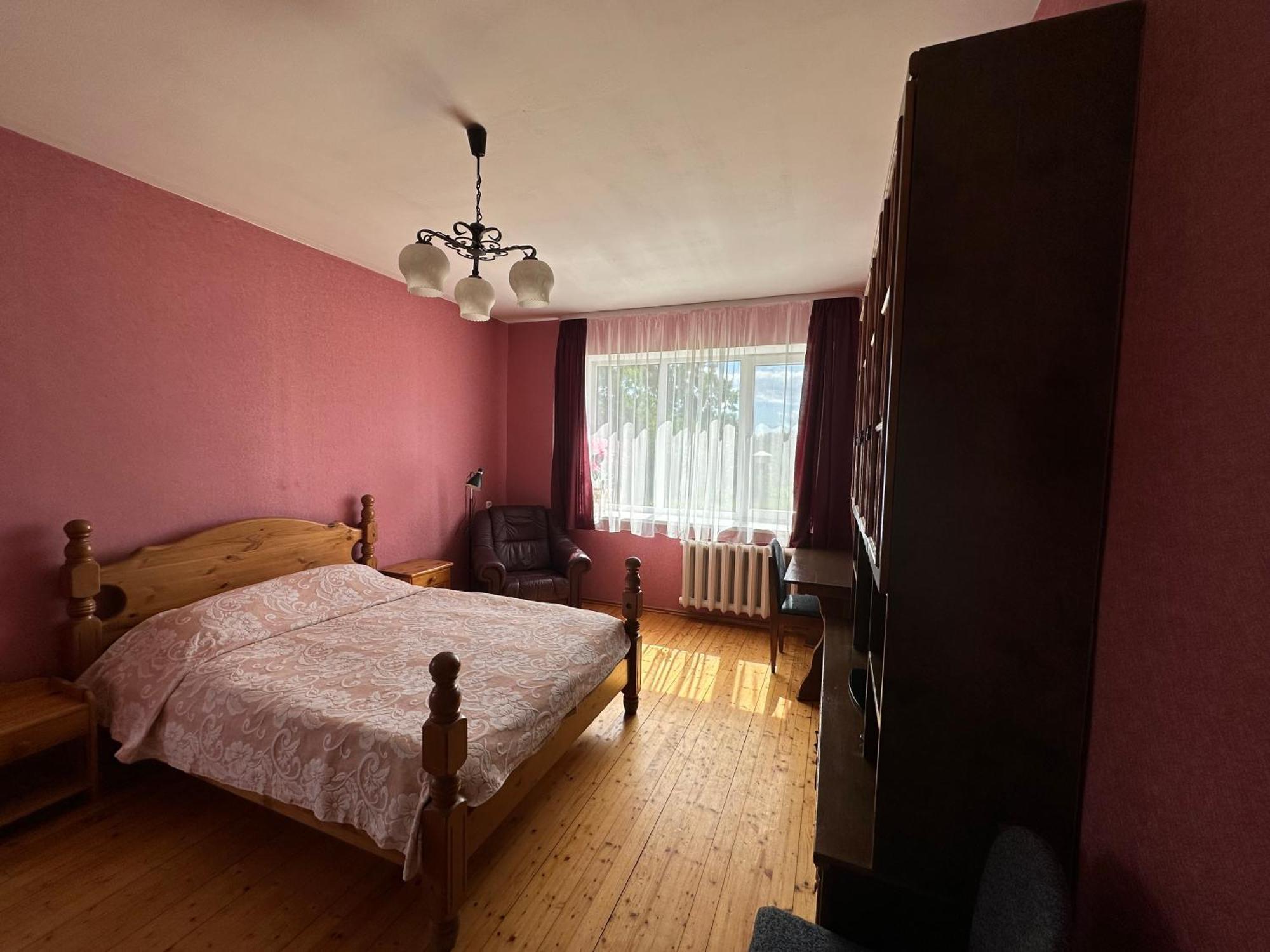 Radi Hotel Brocēni Eksteriør billede