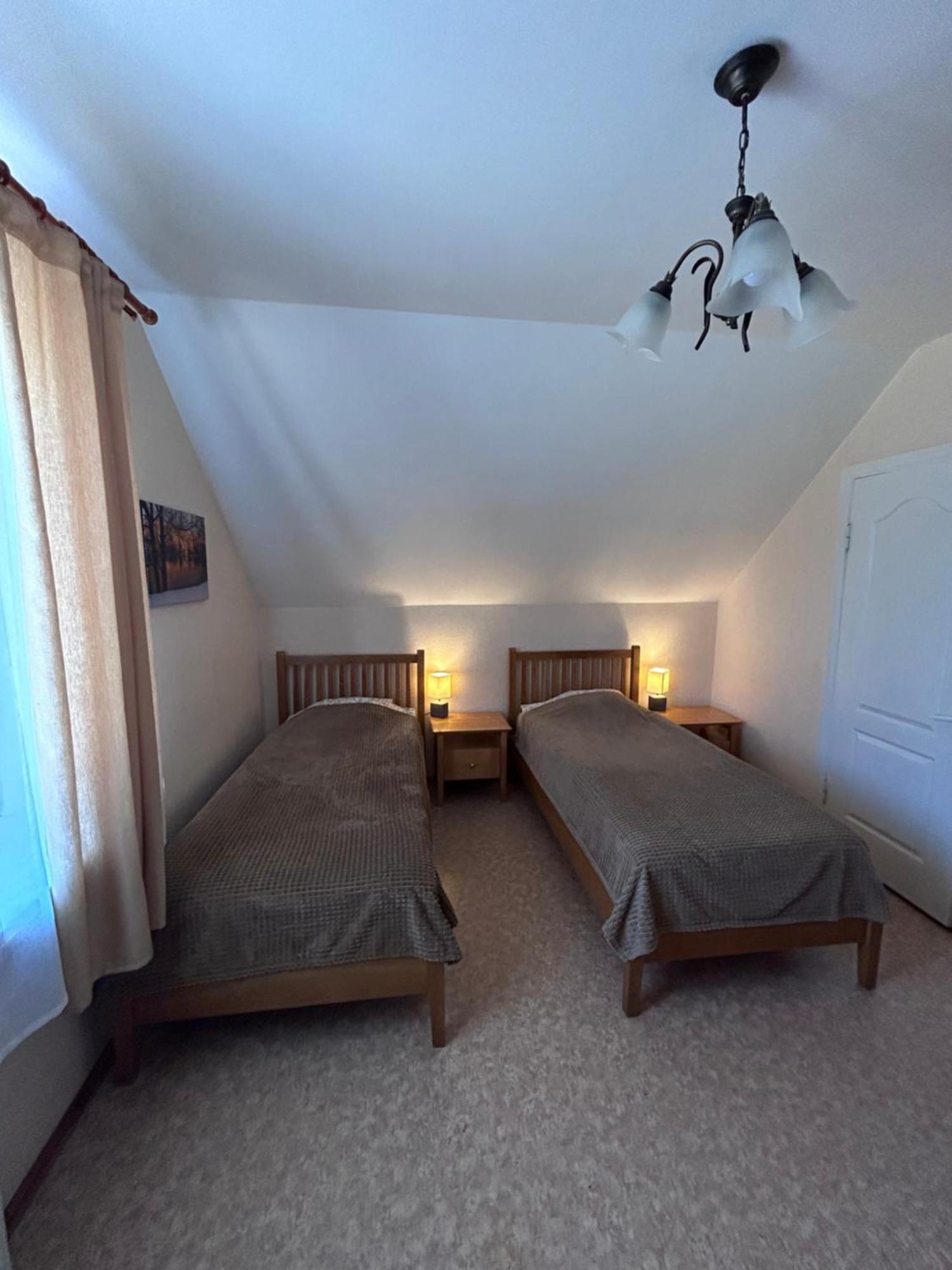 Radi Hotel Brocēni Eksteriør billede